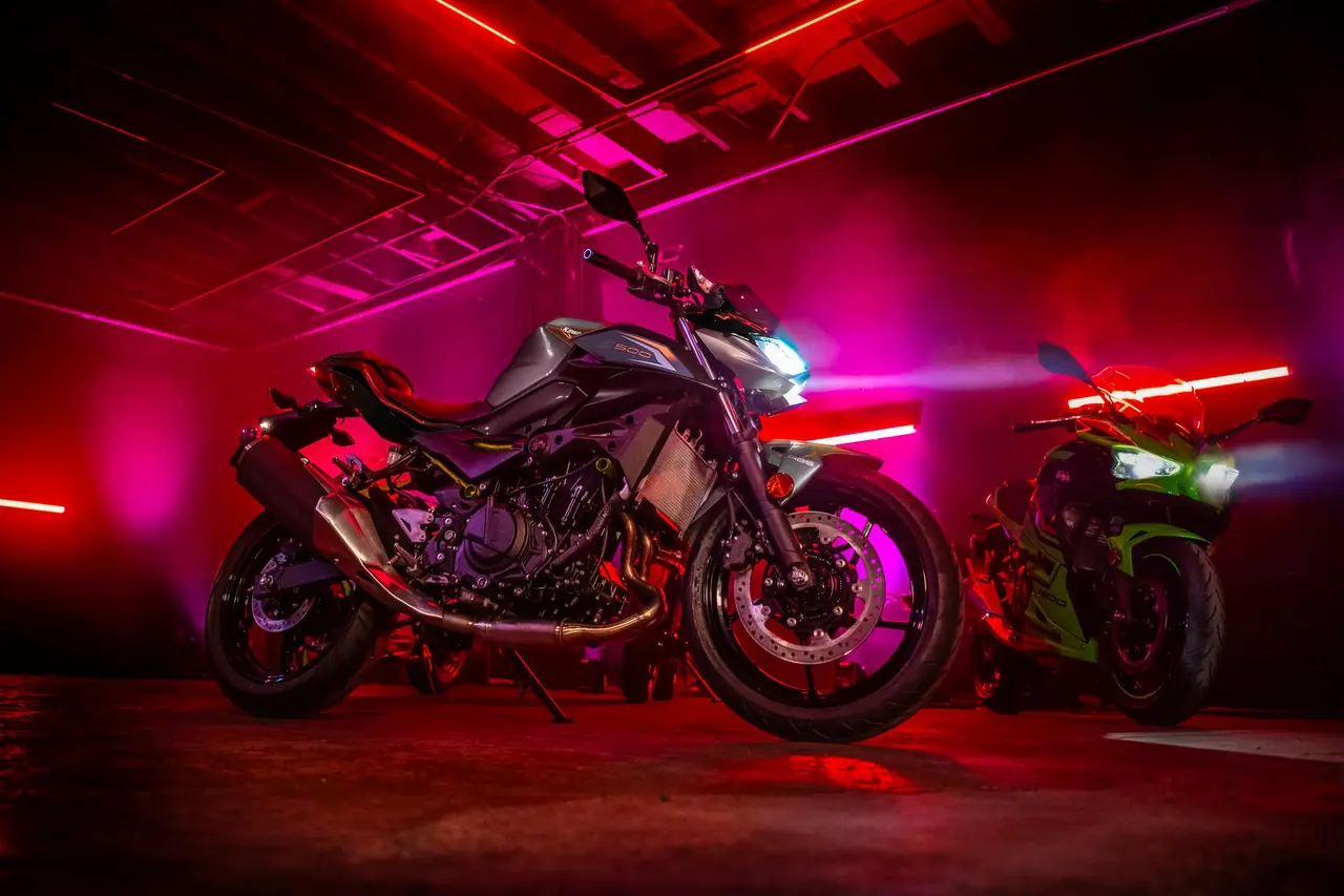 Intense Supernaked Design Intense Supernaked Design