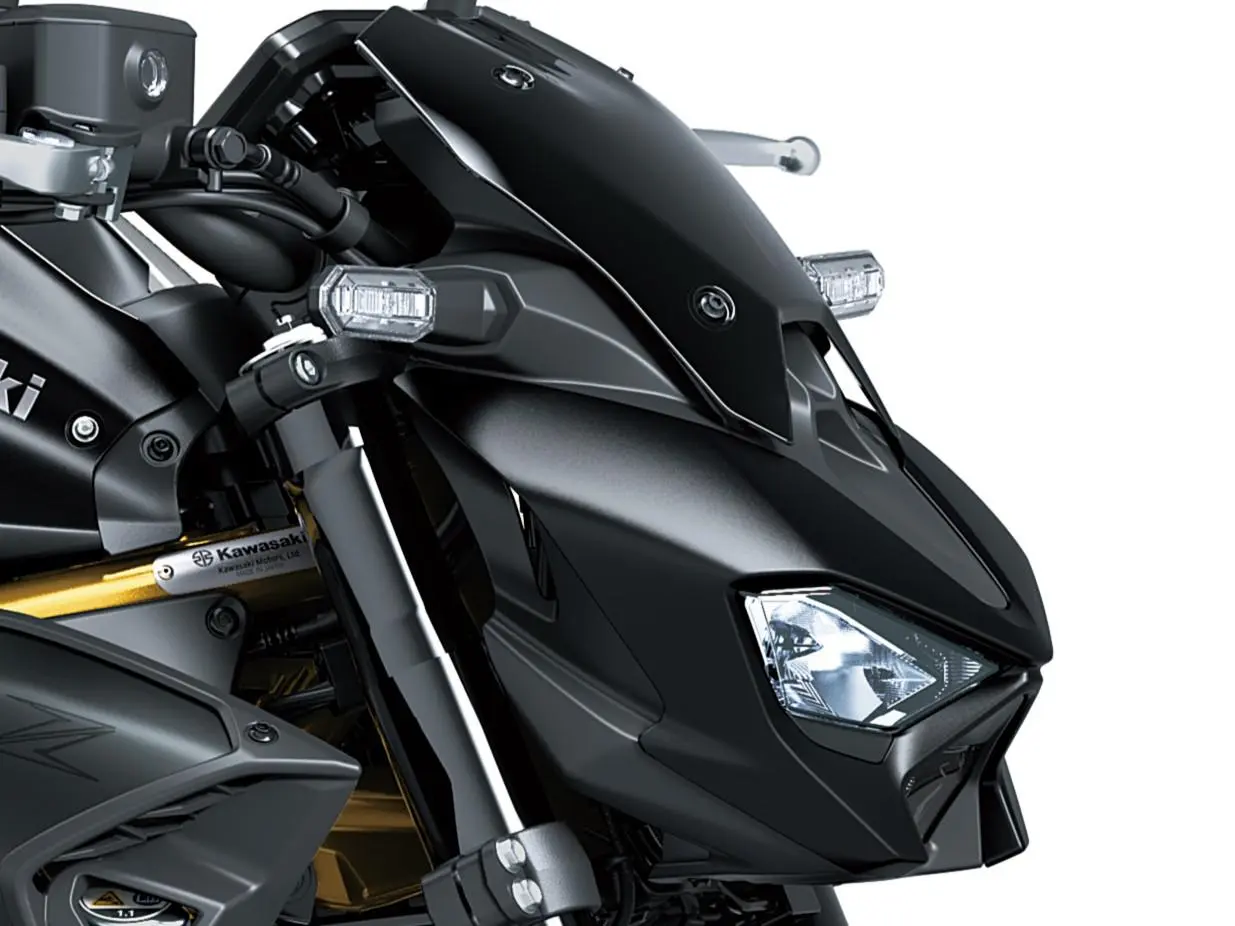 Compact LED Headlights and Sharp, Compact Front End Compact LED Headlights and Sharp, Compact Front End