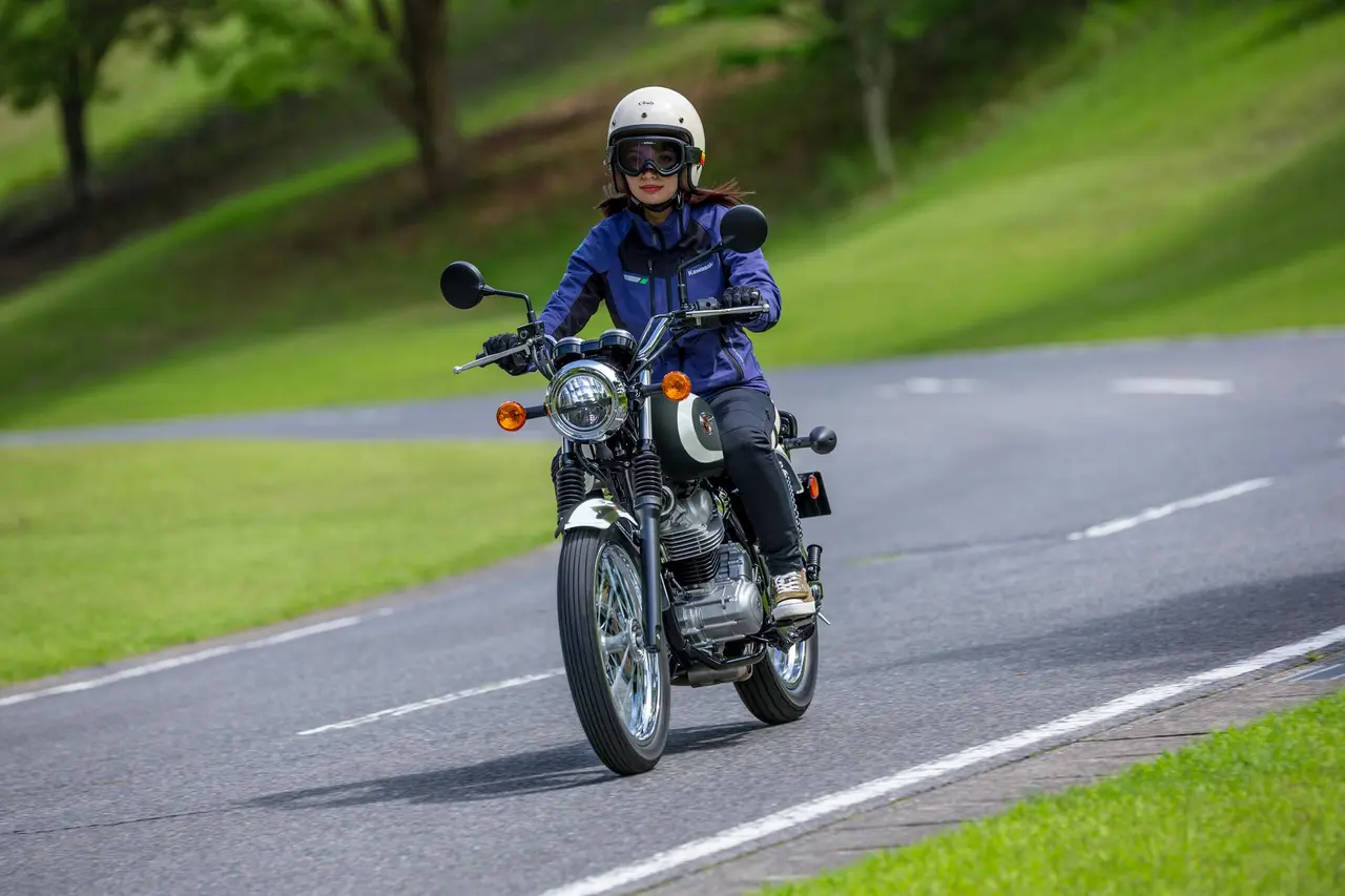 Relaxed Riding Position